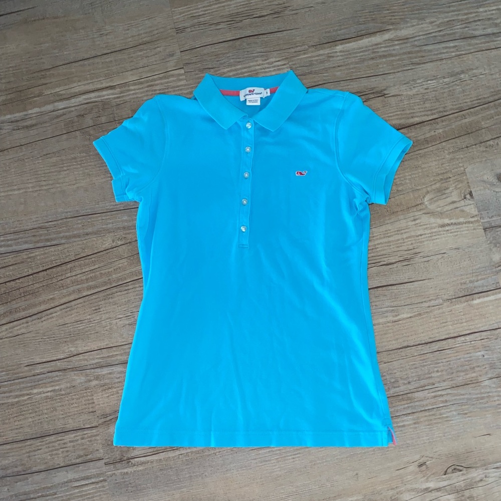 Vineyard vine woman’s polo shirt